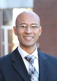 Dr. Enrique Blair